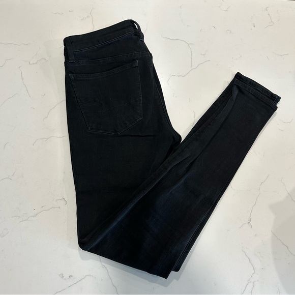American Eagle Black High Rise Skinny Jeans - Picture 1 of 6